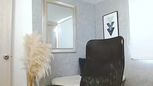 brooklyn- online show from April 4, 4:15 pm