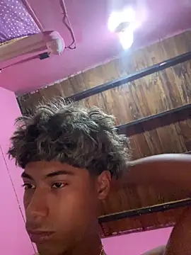 Adan21 cm online show from February 9, 5:45 am