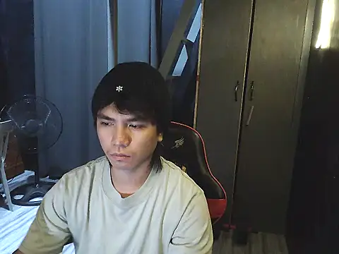 Guy nextdoor69 online show from February 1, 6:01 am