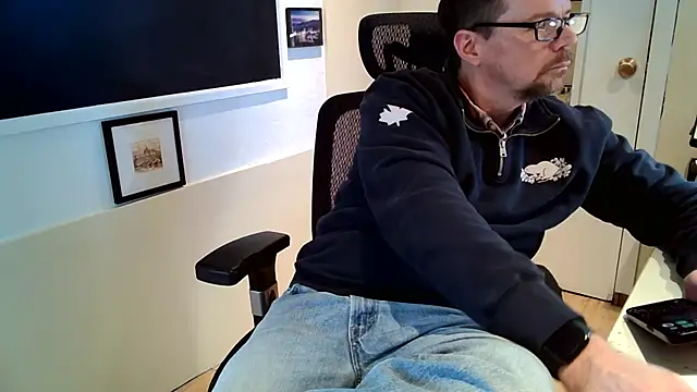 Scotsmanx online show from February 13, 8:25 pm