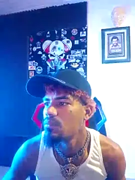 merka33 online show from February 4, 7:03 am