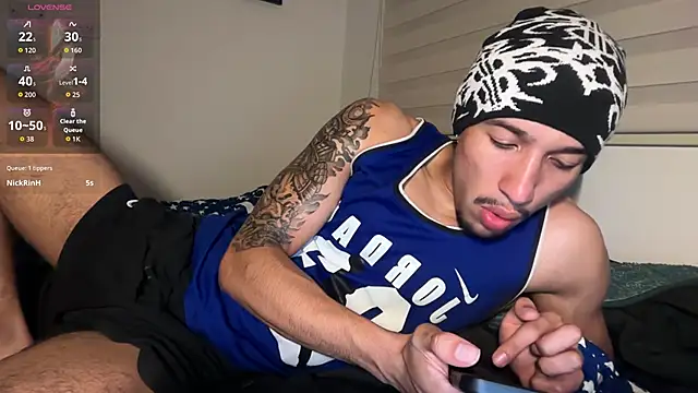 rafael stone11 online show from March 31, 4:58 am