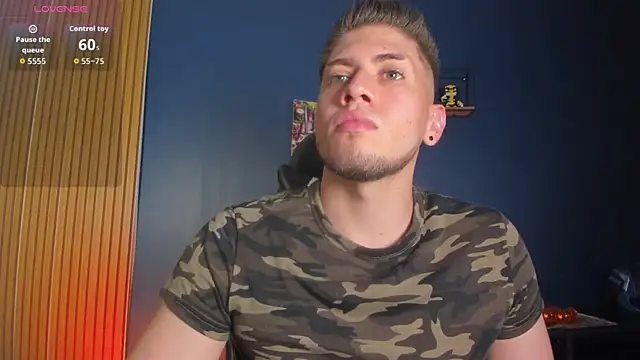 SebastianMaximoff  online show from July 10, 8:43 pm