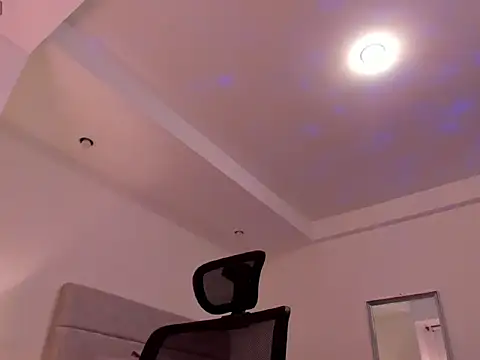 chris morgan7 online show from March 14, 12:39 am