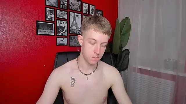 Dylan Norton online show from June 30, 10:27 am