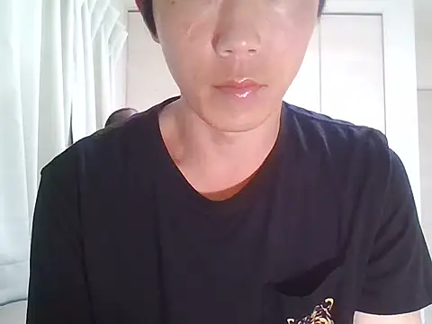 K0U-123 online show from May 16, 2:04 pm