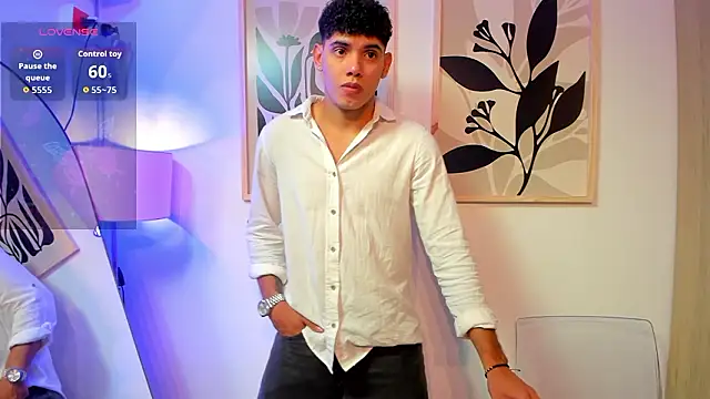 justin payn14 online show from March 8, 4:00 pm