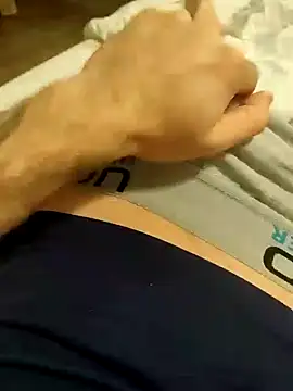 bansjjsjxb online show from February 19, 7:38 am