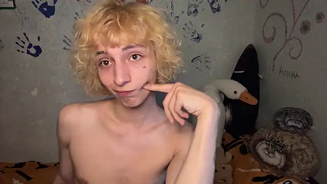 Fred bucks online show from March 27, 3:35 pm