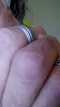 PastingForgiver online show from April 11, 6:11 pm