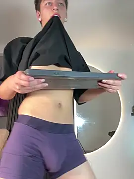 ARON LUXX online show from February 14, 3:56 am