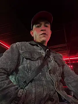 MaxParker21 online show from February 13, 1:23 am