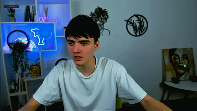 emil lucky online show from February 24, 12:39 pm