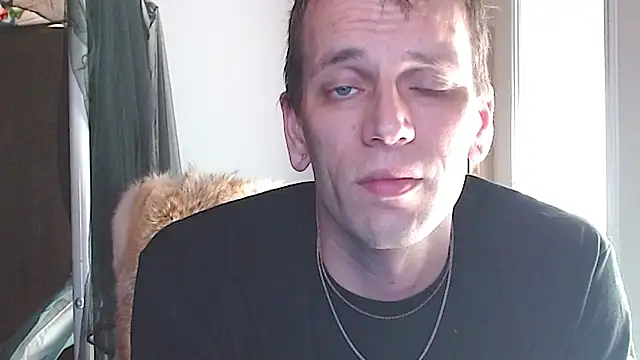 cguffey2284 online show from April 5, 10:39 pm