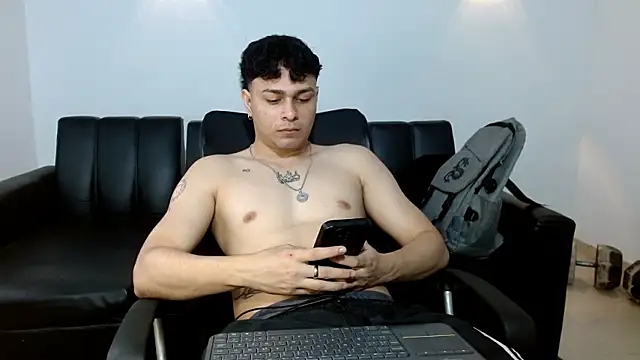 Philip Jons online show from March 25, 8:46 pm