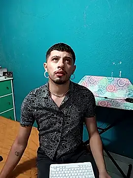 Amaru velvet online show from April 22, 7:03 am