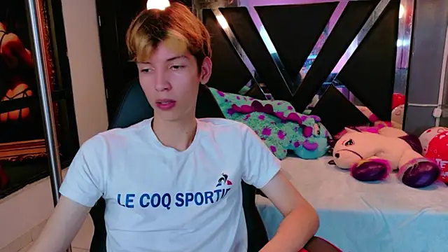 Liam Green1 online show from February 15, 1:08 pm