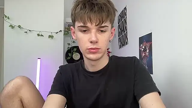 YourMilkyGuy online show from May 21, 1:15 pm