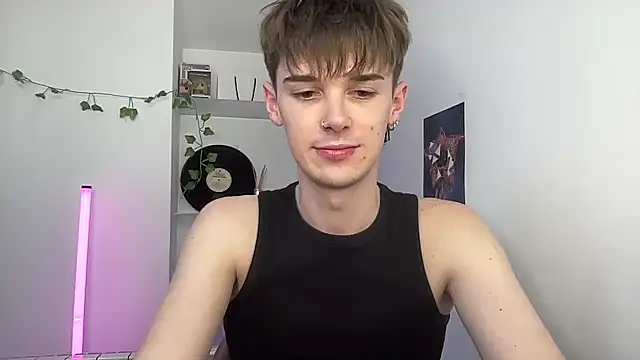 YourMilkyGuy online show from May 30, 4:07 pm