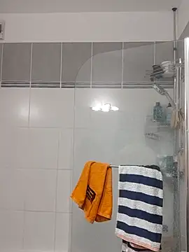 Luluberlu04 online show from February 17, 5:28 am