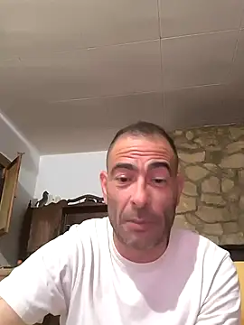 Erchipi online show from May 17, 8:38 pm