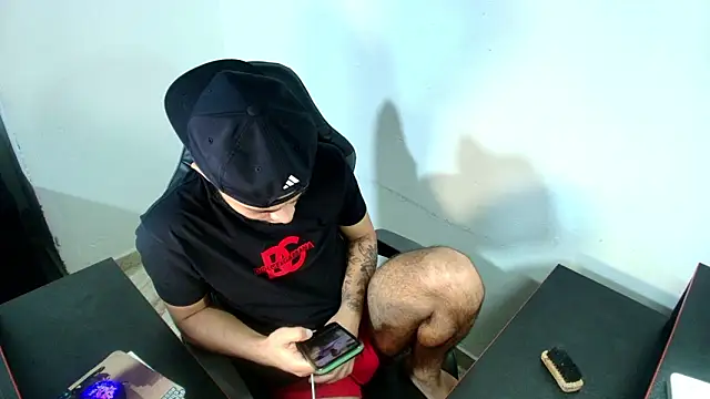 Xanderstone00 online show from February 19, 7:43 pm