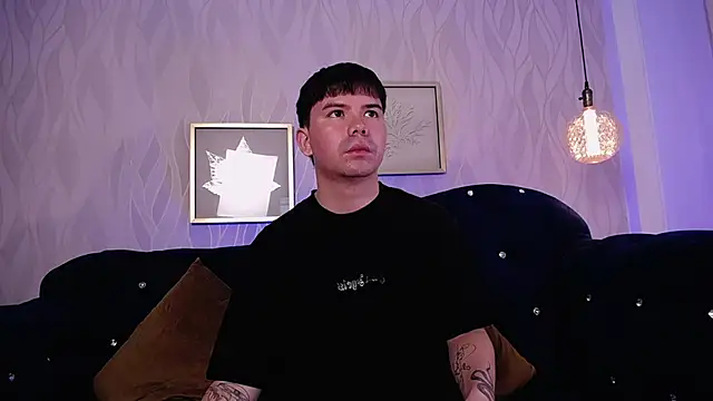 KaiStein online show from February 20, 6:42 pm