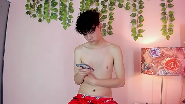 Philippsx online show from April 7, 2:50 pm