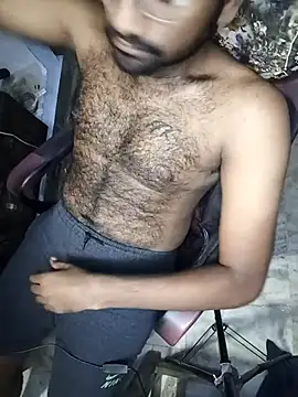 Tinku 1324 online show from February 18, 2:15 pm