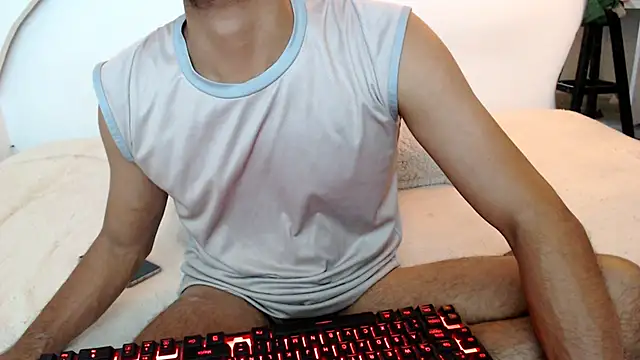 johanoro333 online show from February 21, 2:23 am