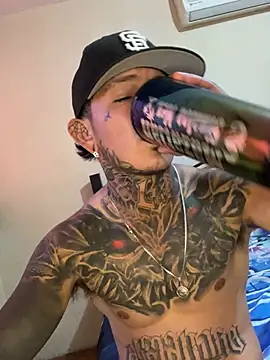 boah240100 online show from February 12, 11:33 pm