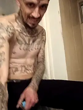 likeemilk online show from February 16, 6:55 am