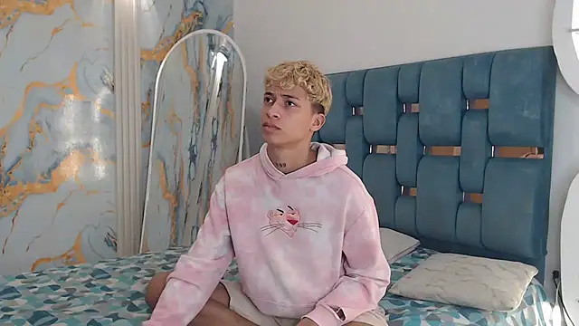 GOLD BOYS online show from April 15, 5:29 am