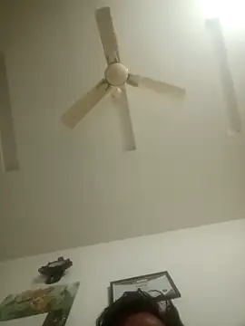 Sweetboy 01 online show from February 24, 4:41 pm