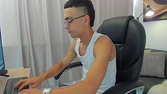 Jack fort online show from February 23, 8:10 pm