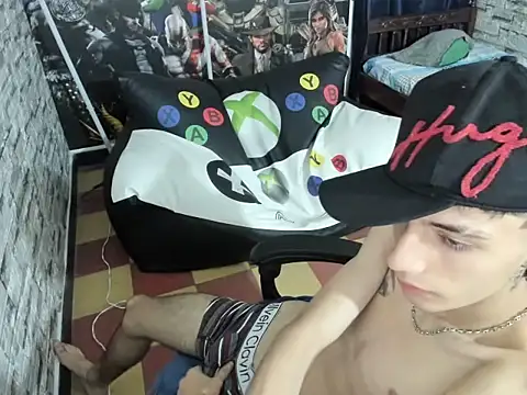 wex 077 online show from March 24, 1:55 am