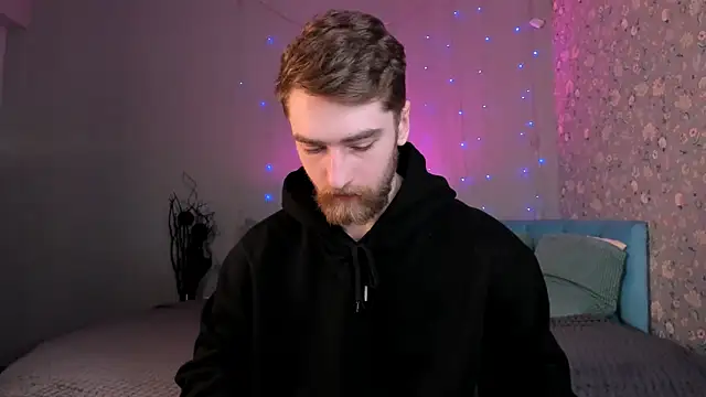 Dexter Raze online show from March 5, 11:01 pm