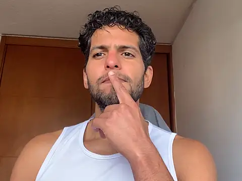 Tony here online show from February 20, 7:59 pm