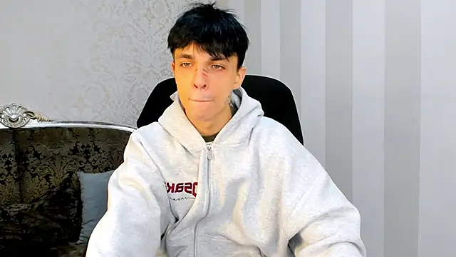 ClarkBev online show from March 3, 6:21 am