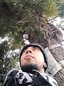 kaloumario online show from April 20, 2:08 pm