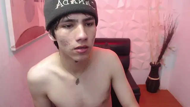 Stich 23 online show from March 11, 2:57 pm