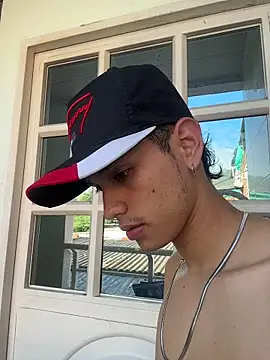 HarryGaze online show from February 26, 1:23 pm