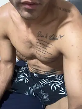 machoputo online show from February 24, 4:46 am