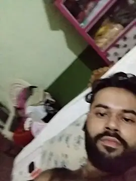 sassycouple2 online show from April 18, 6:53 pm