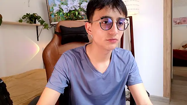 Sr evann online show from March 8, 5:28 pm