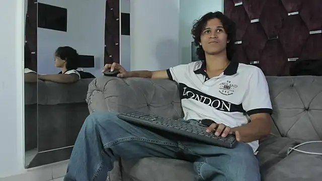 TonyBenedetti online show from March 22, 8:36 pm