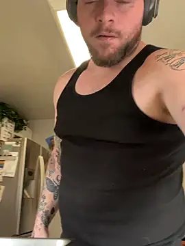 kingcali420 online show from February 24, 7:36 pm