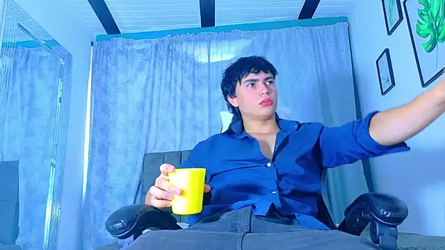 Dantekent online show from May 28, 2:04 pm