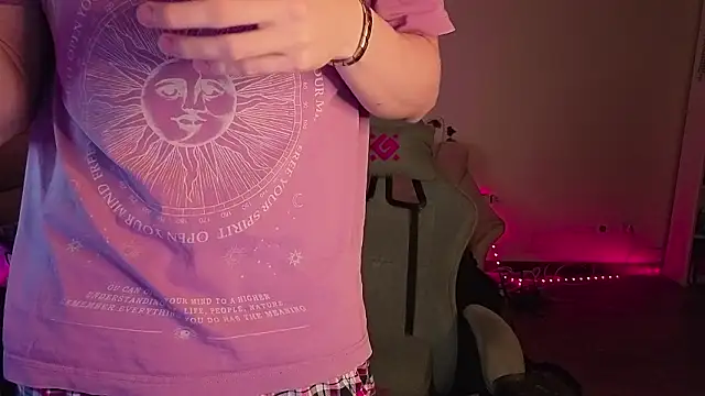 AnthonyCuutie online show from February 27, 6:29 pm