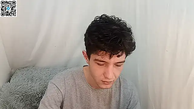  ZaneX online show from April 7, 7:25 pm